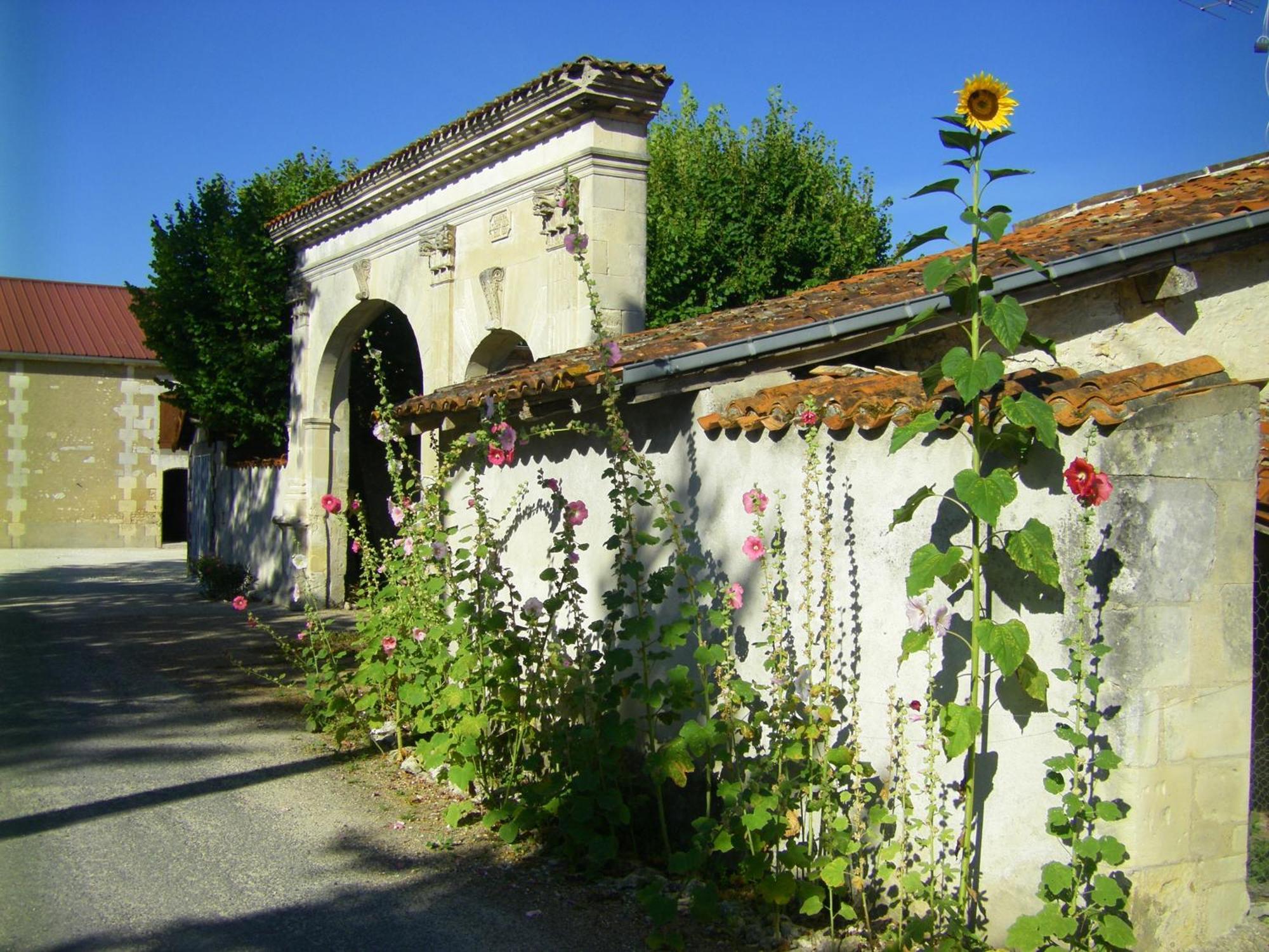 Chambre D'Hotes Clos Des Pierres Blanches Brie-sous-Archiac Buitenkant foto